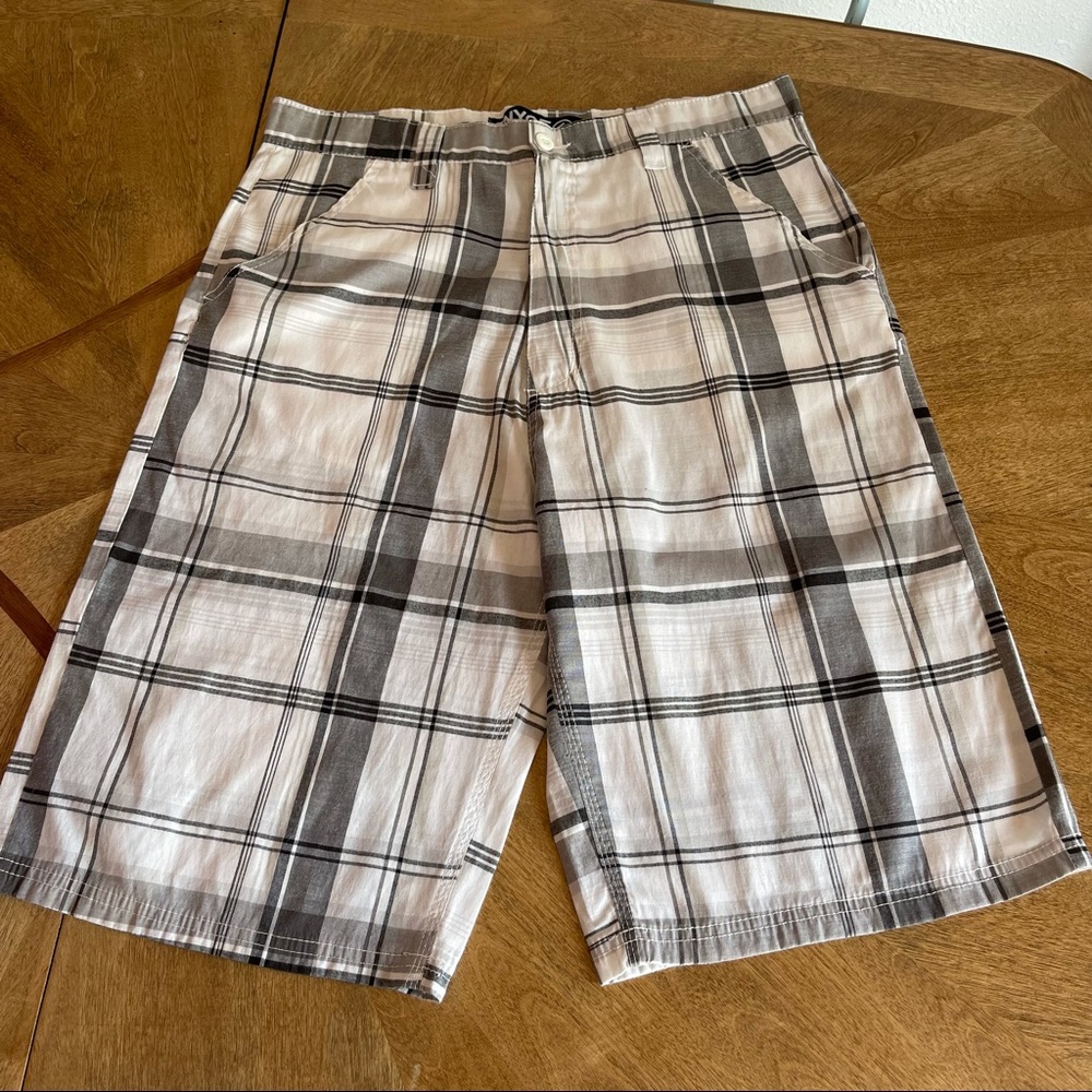ENYCE a Sean Combs Co Plaid Shorts black and white